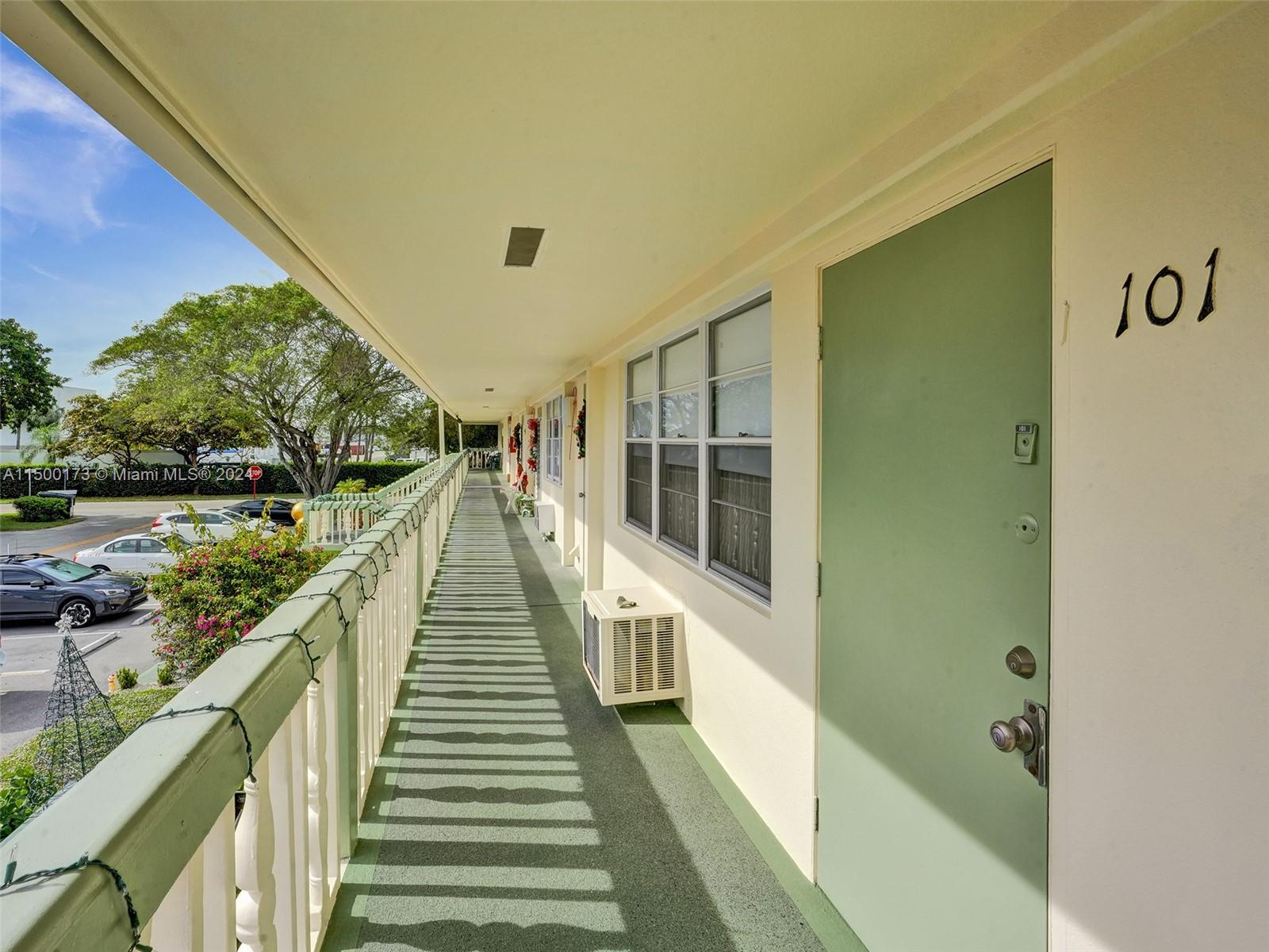NEWPORT F CONDO - Residential