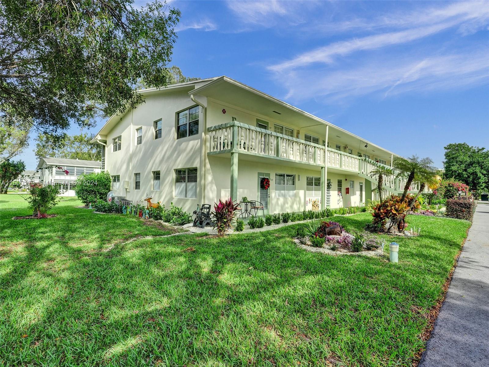 NEWPORT F CONDO - Residential
