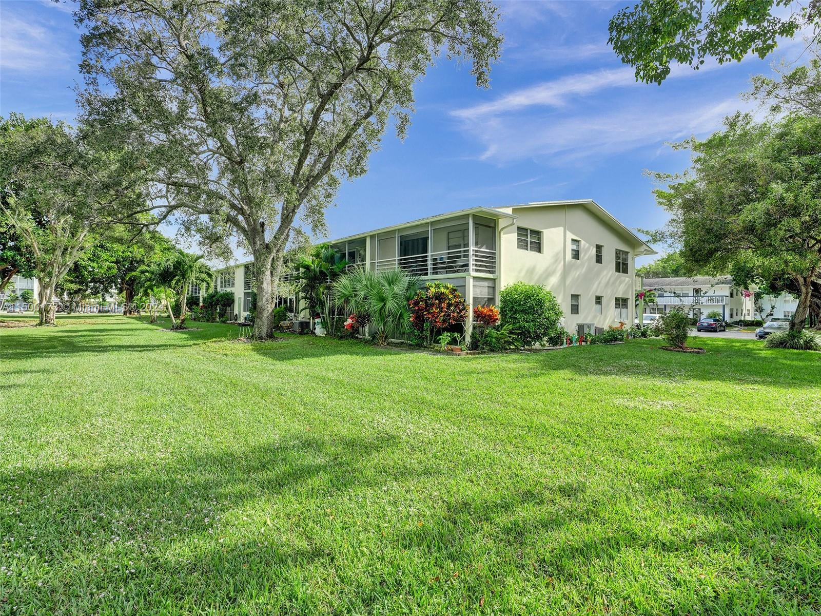 NEWPORT F CONDO - Residential