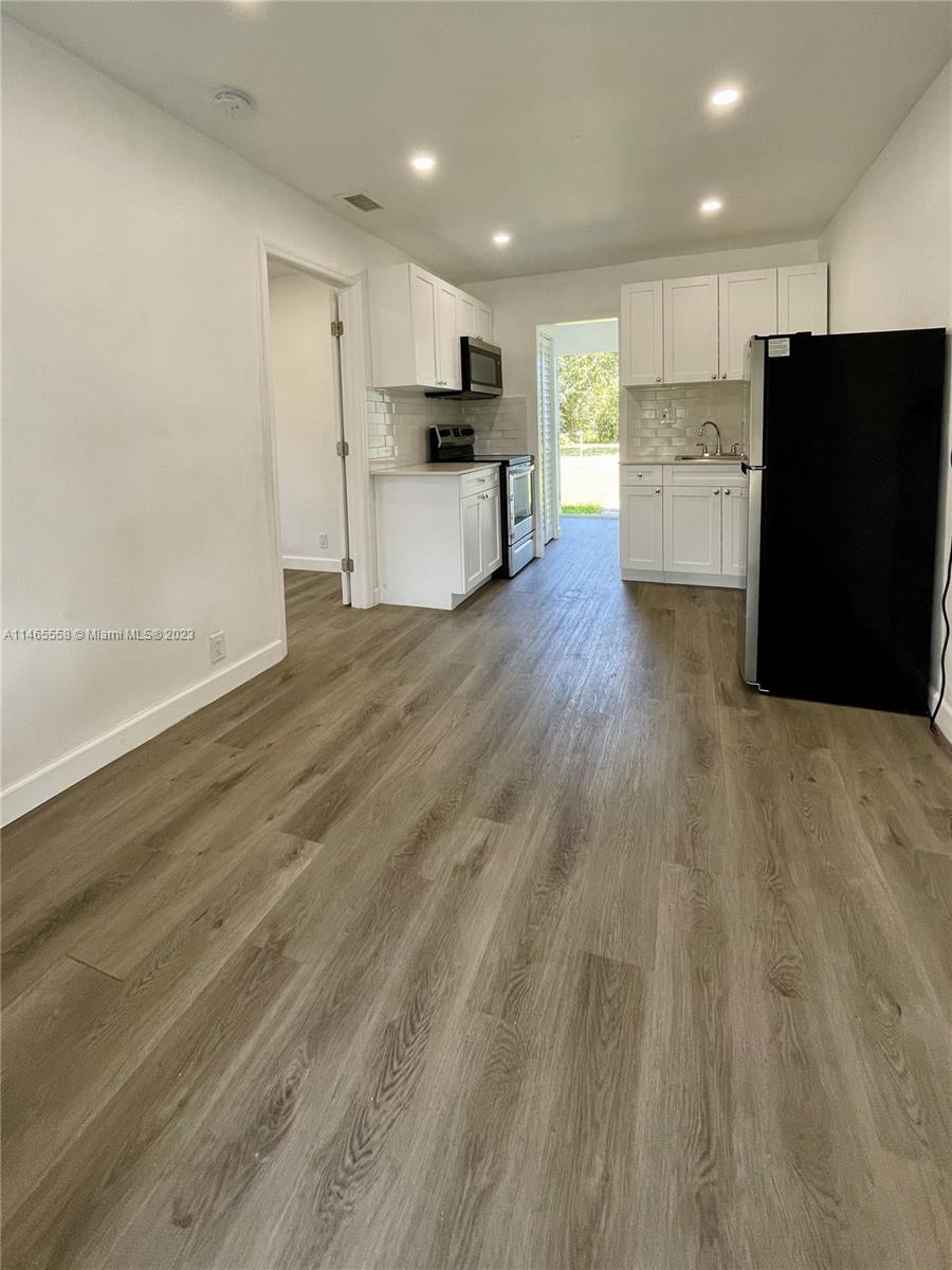 SUNNY HAVEN - Residential Lease