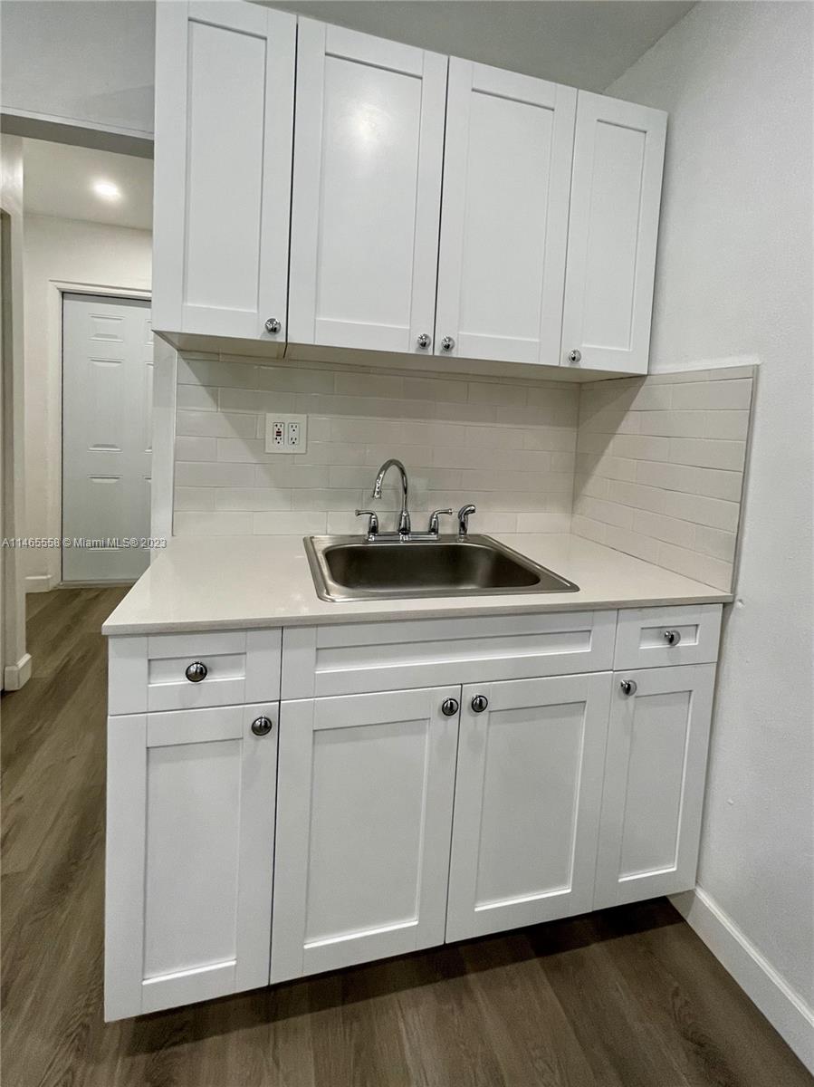 SUNNY HAVEN - Residential Lease