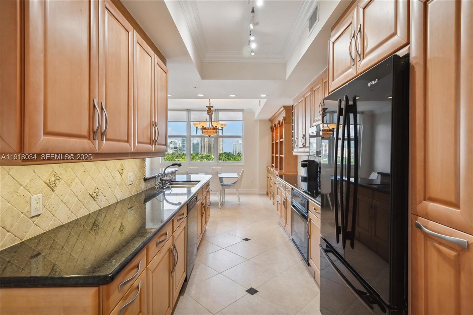 CARROLL WALK CONDO - Residential