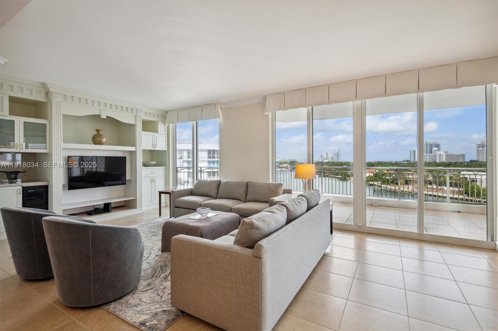CARROLL WALK CONDO - Residential