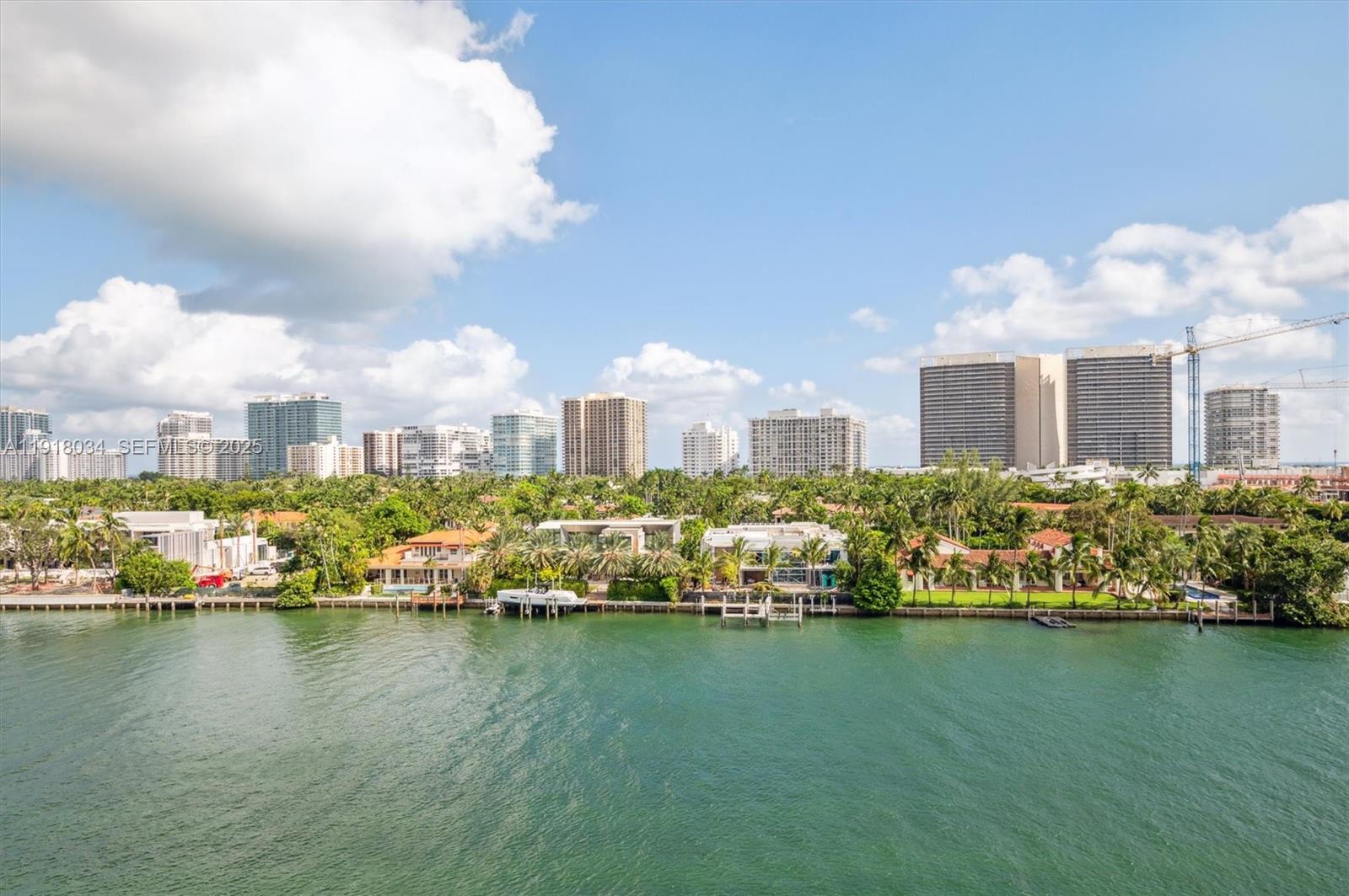 CARROLL WALK CONDO - Residential