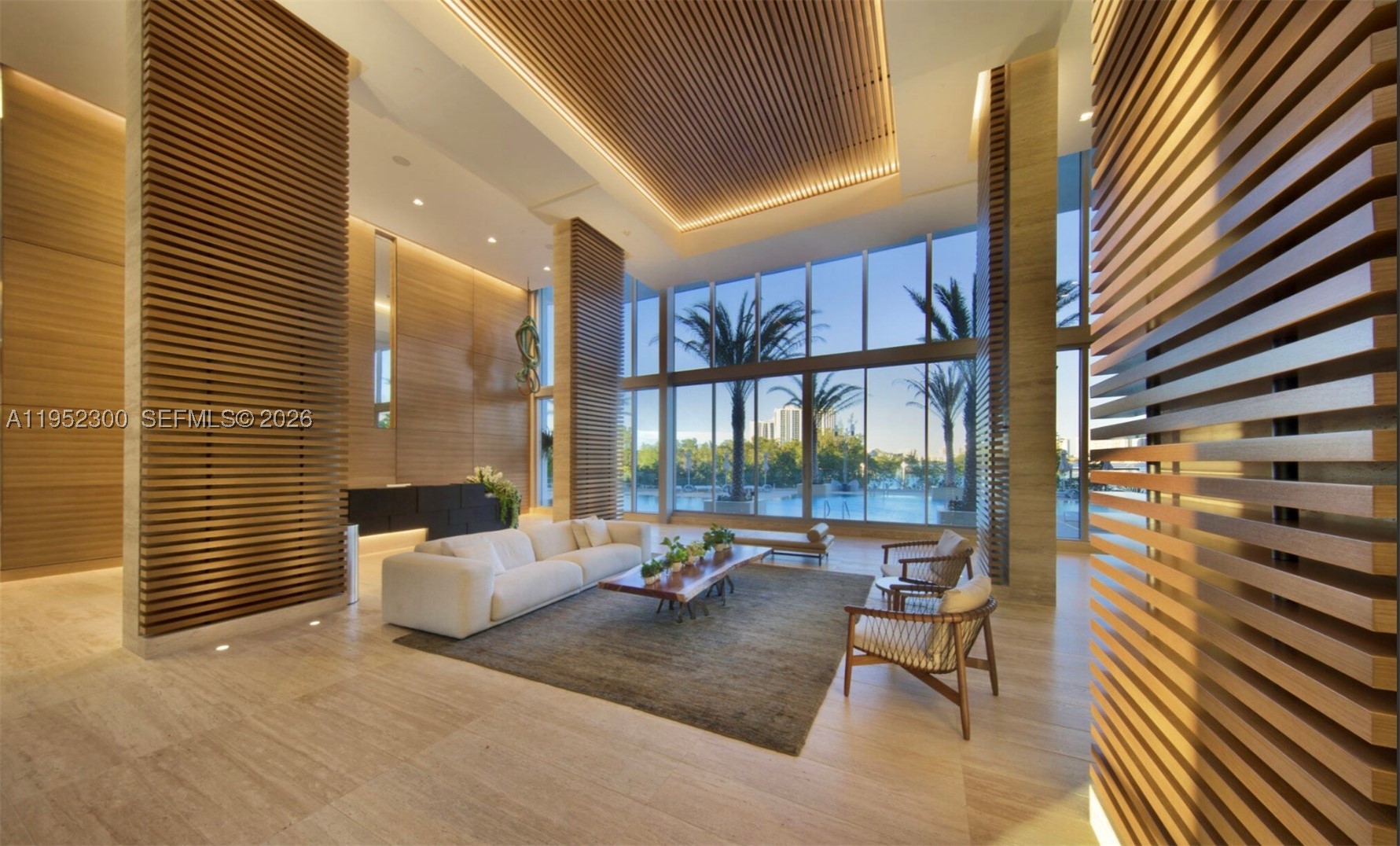 THE HARBOUR SOUTH CONDO - Residential