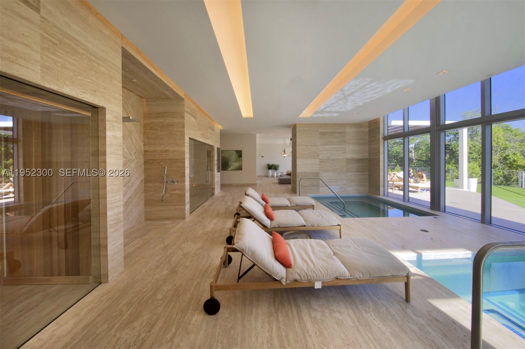 THE HARBOUR SOUTH CONDO - Residential