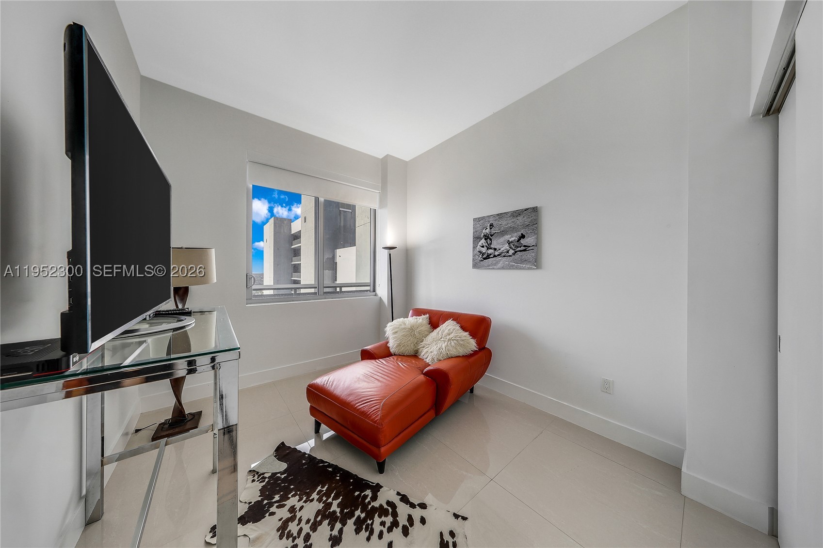 THE HARBOUR SOUTH CONDO - Residential