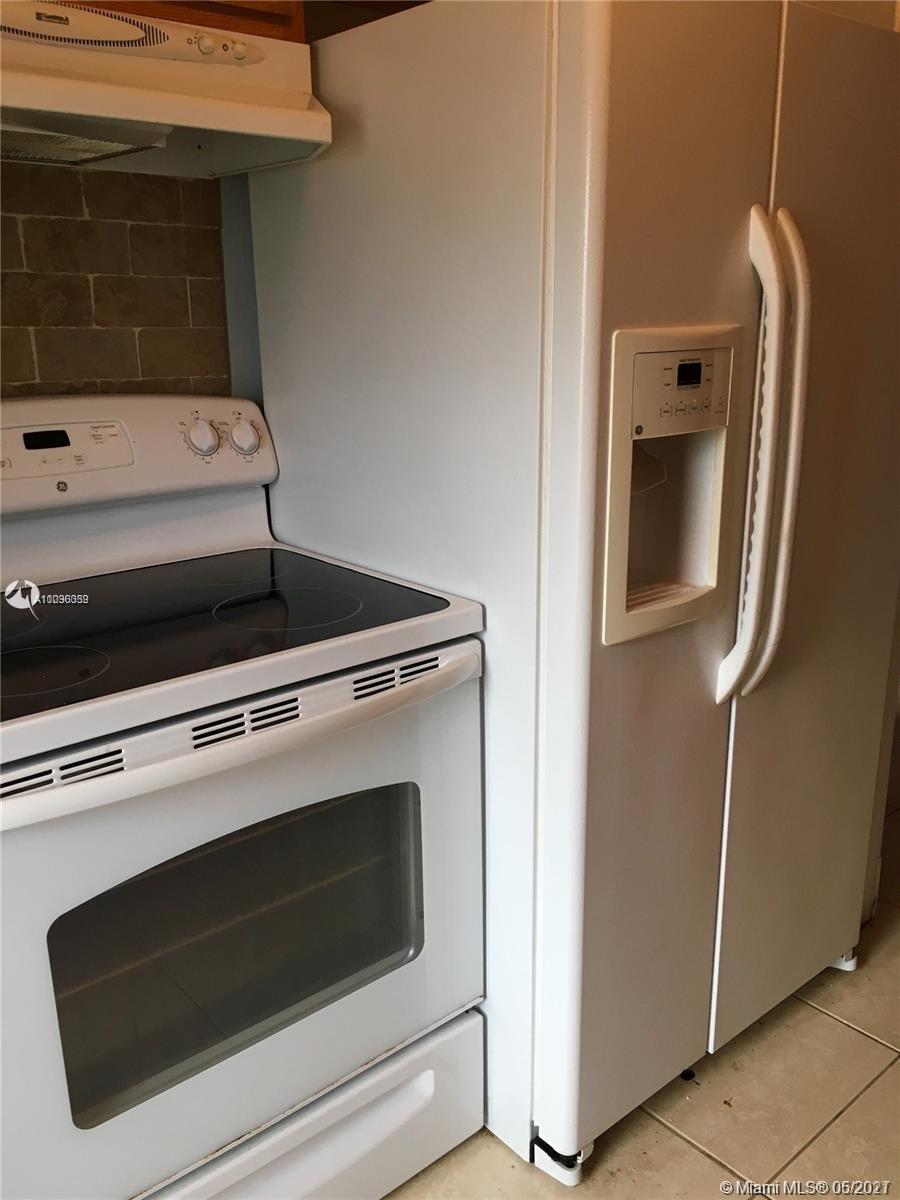 CASA-BISCAYNE CO-OP APTS - Residential Lease