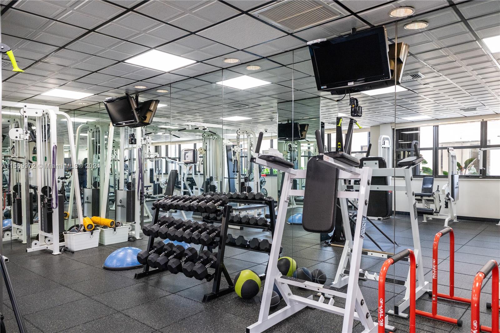 LEXCELLENCE CONDO - Residential Lease