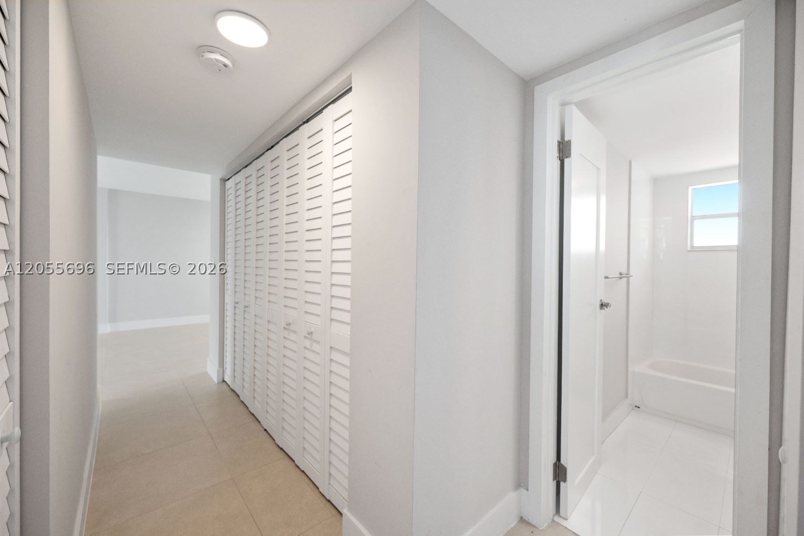EL CONQUISTADOR SOUTH CON - Residential