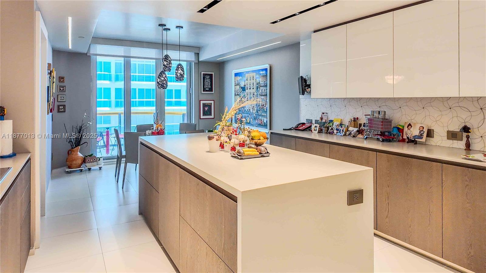 BAL HARBOUR TOWER CONDO - Residential