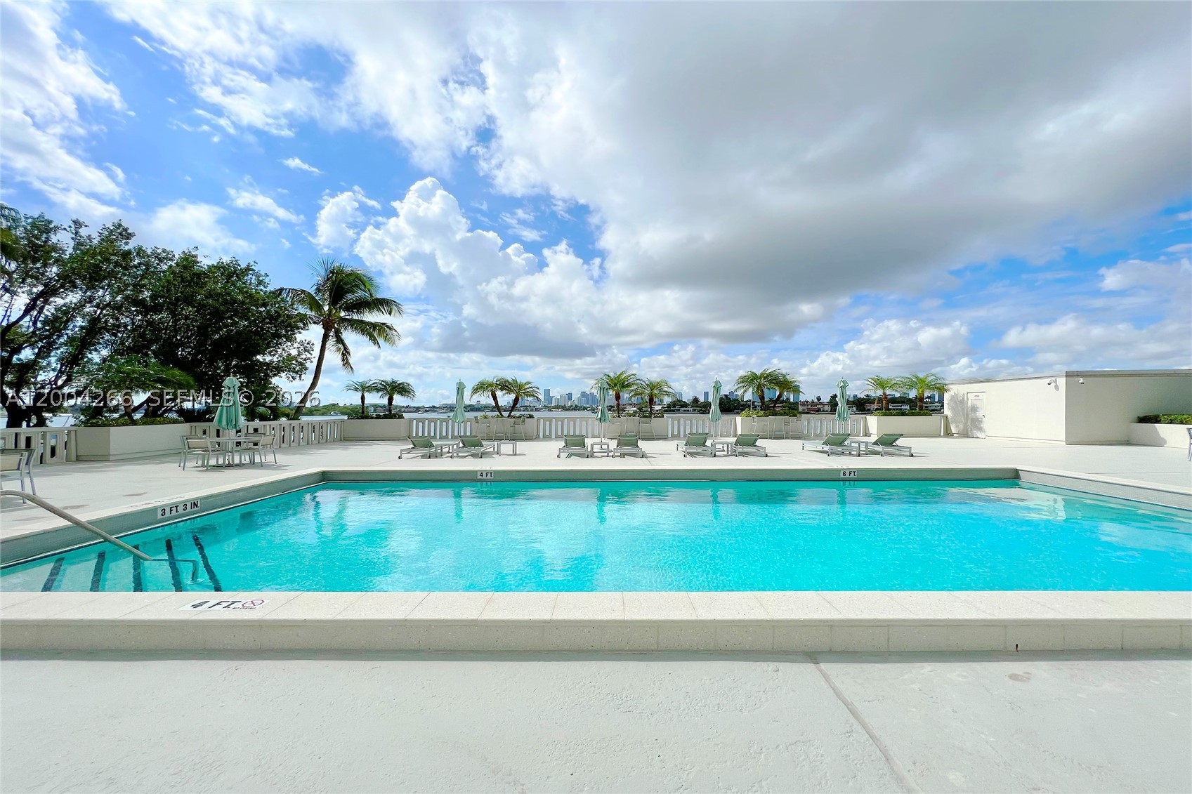 ISLAND TERRACE CONDO - Residential