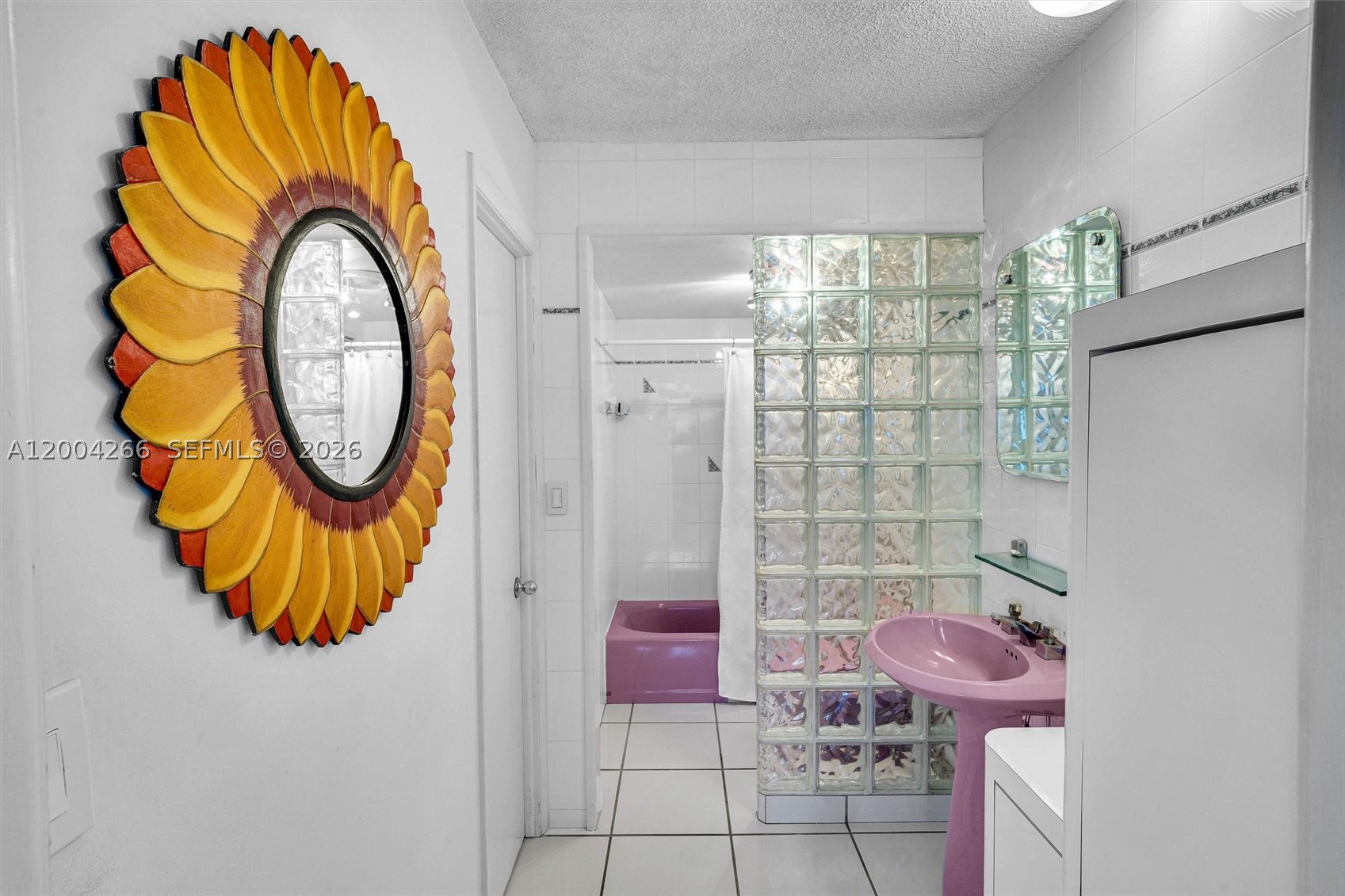 ISLAND TERRACE CONDO - Residential