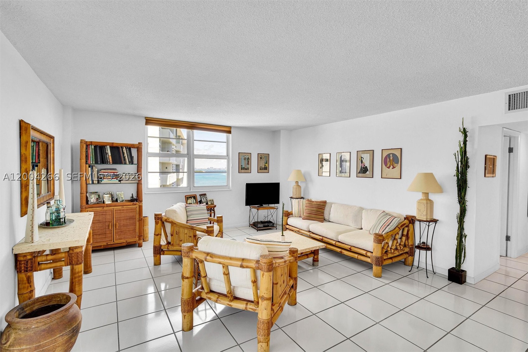 ISLAND TERRACE CONDO - Residential
