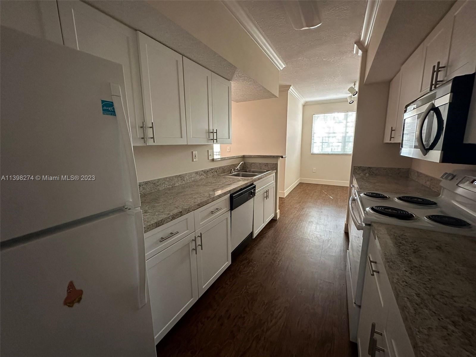 MARQUESA CONDO SUB ACCOUN - Residential Lease
