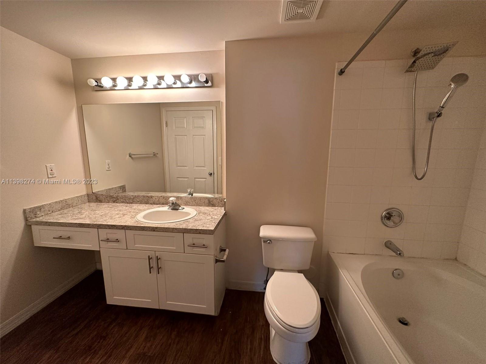 MARQUESA CONDO SUB ACCOUN - Residential Lease