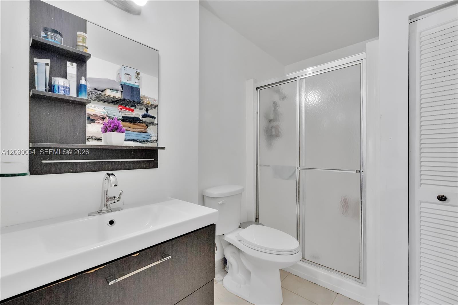 NOB HILL AT WELLEBY CONDO - Residential Lease