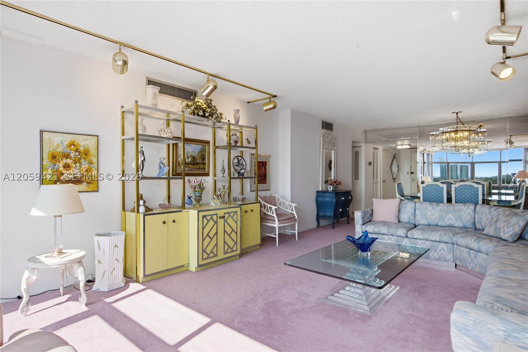 BONAVIDA CONDO - Residential