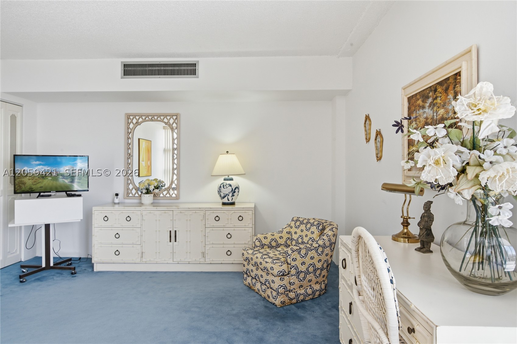 BONAVIDA CONDO - Residential