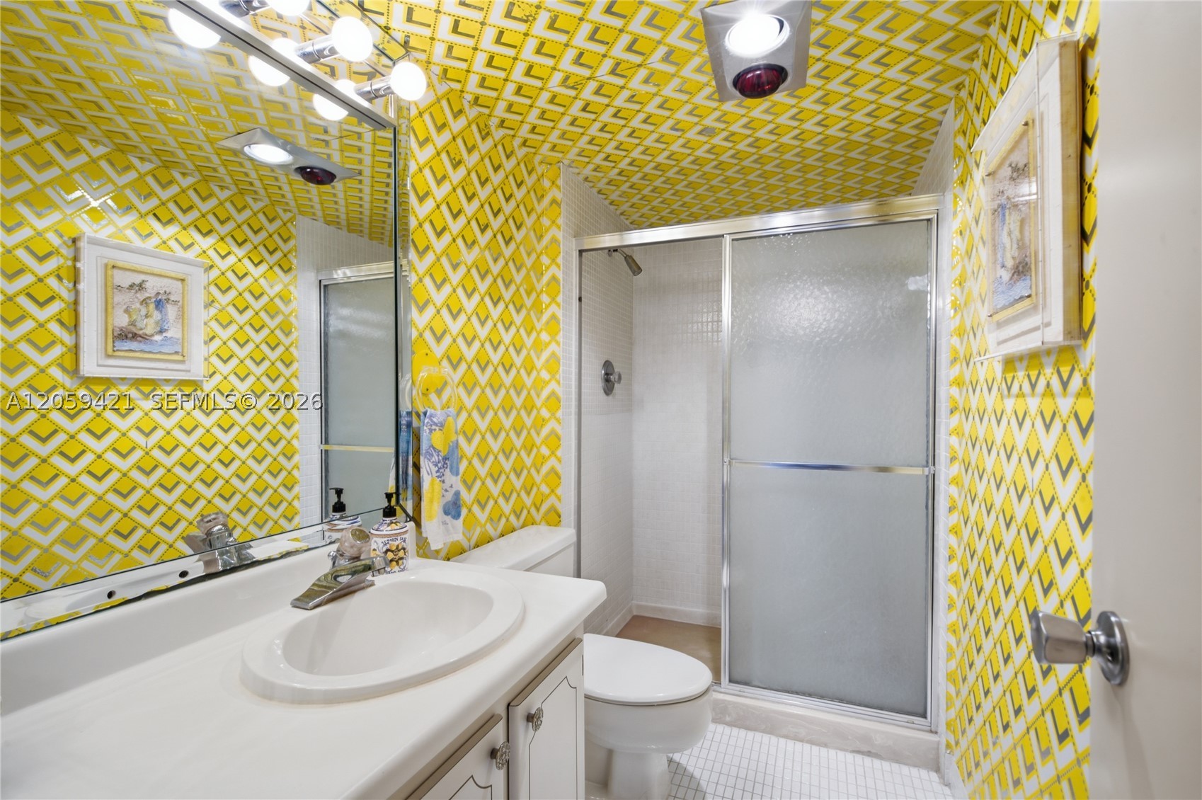 BONAVIDA CONDO - Residential