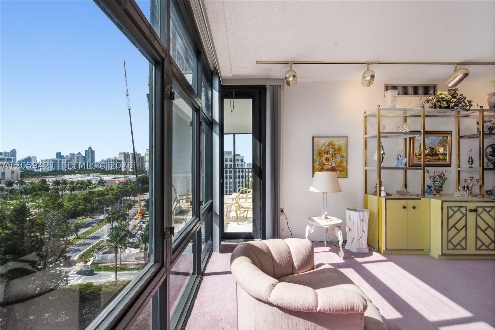 BONAVIDA CONDO - Residential