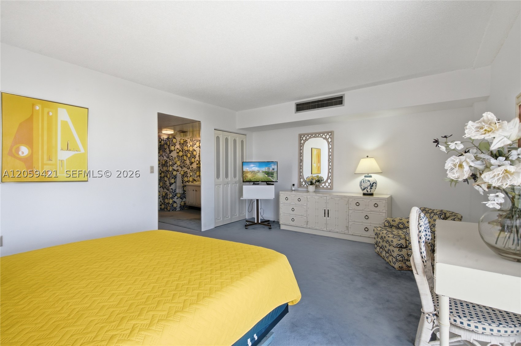 BONAVIDA CONDO - Residential