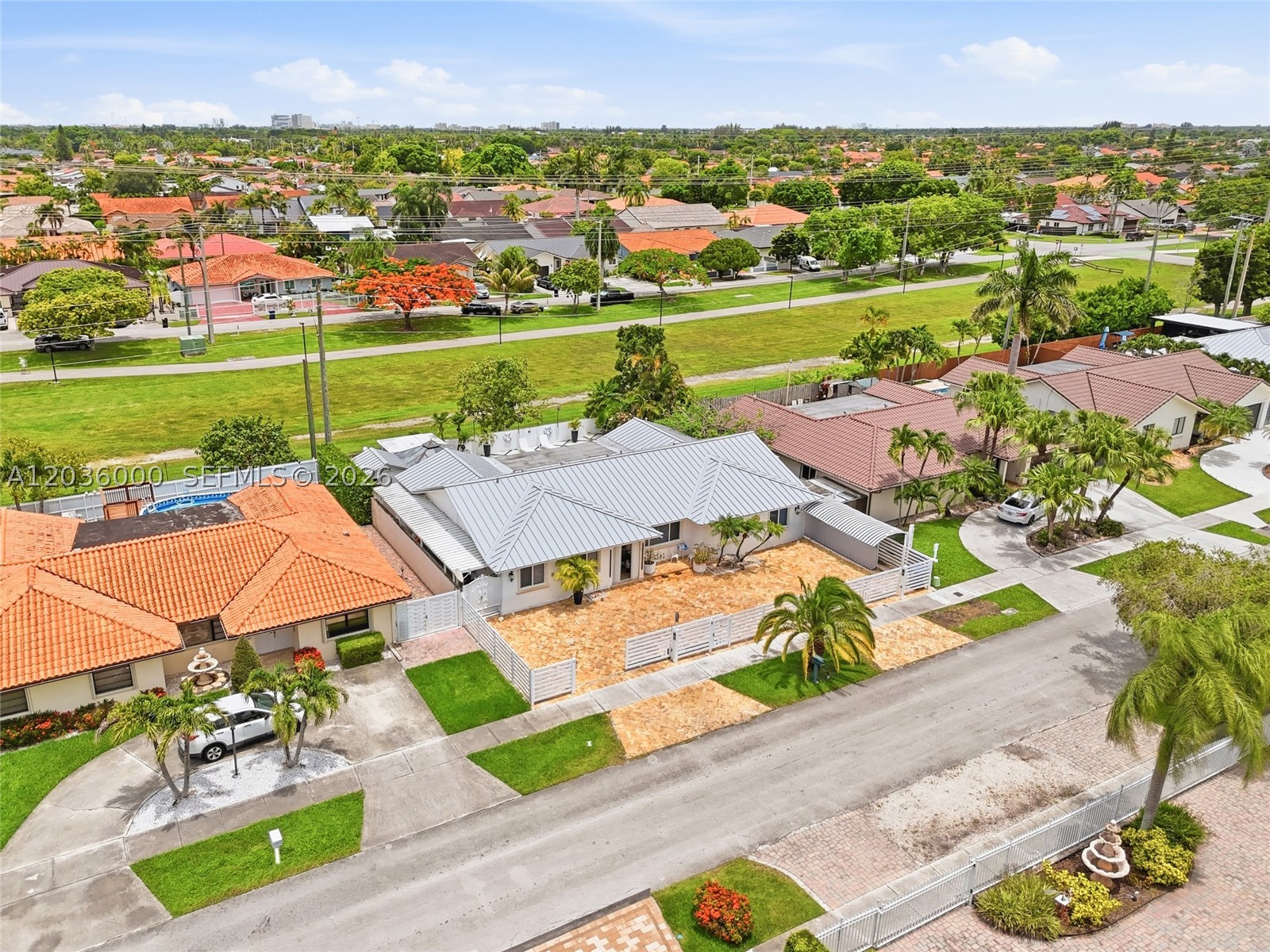 UNIVERSITY PARK WEST SEC - Residential