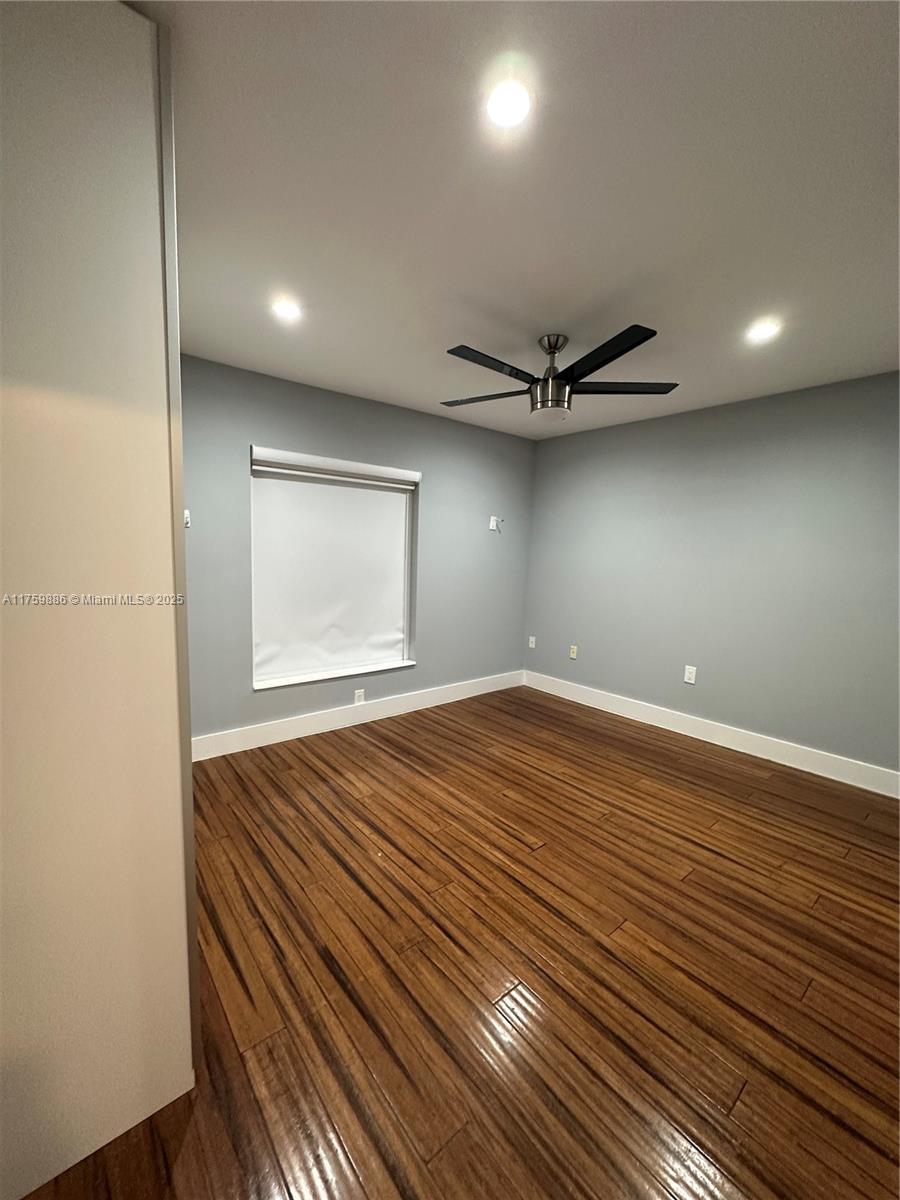 LAKES ON THE GREEN GLYNN - Residential Lease