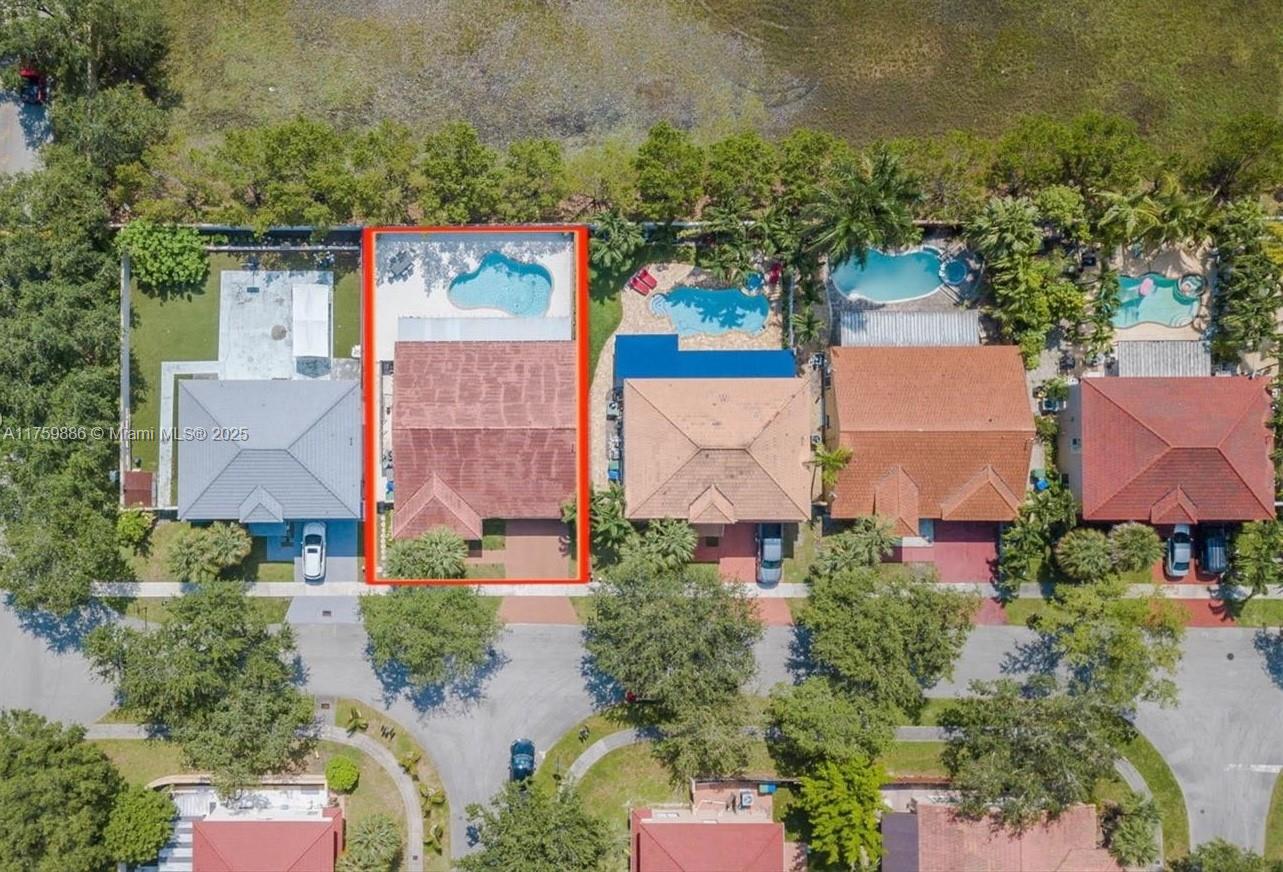 LAKES ON THE GREEN GLYNN - Residential Lease