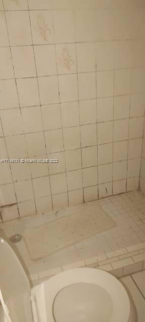 WATERSIDE TOWNHOMES SEC 3 - Residential