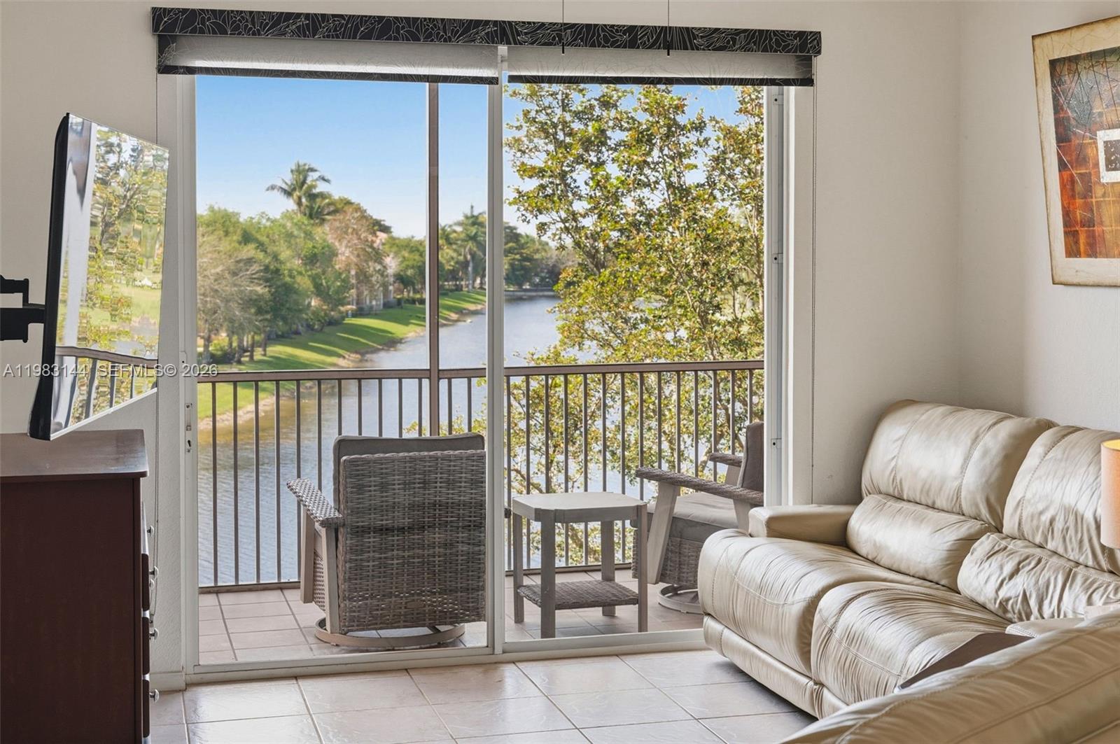 YARDLEY CONDOMINIUM E - Residential