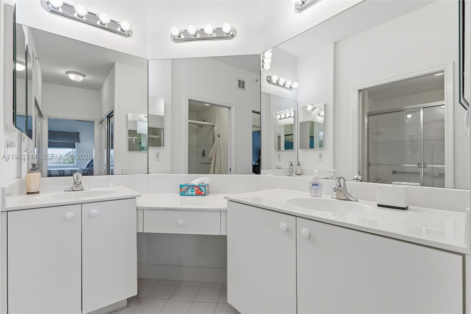 YARDLEY CONDOMINIUM E - Residential