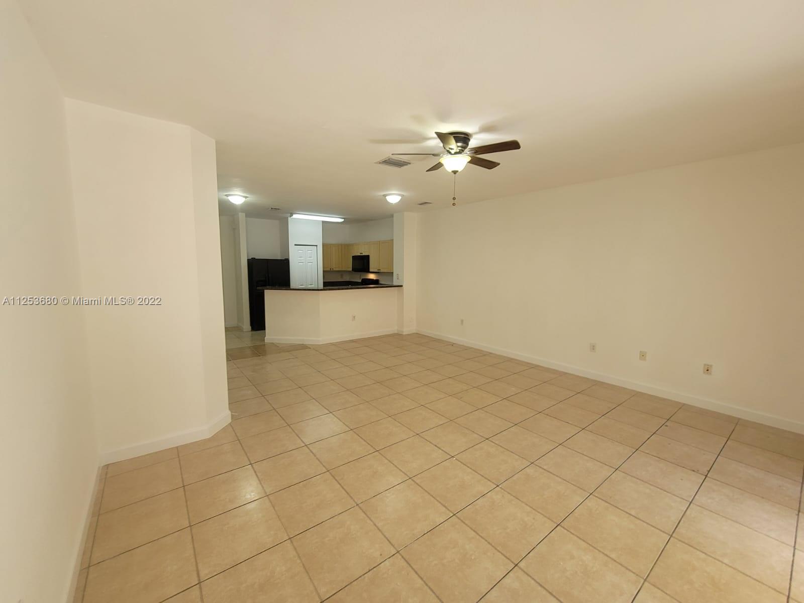 UNITED HOMES AT BELLA VIS - Residential Lease