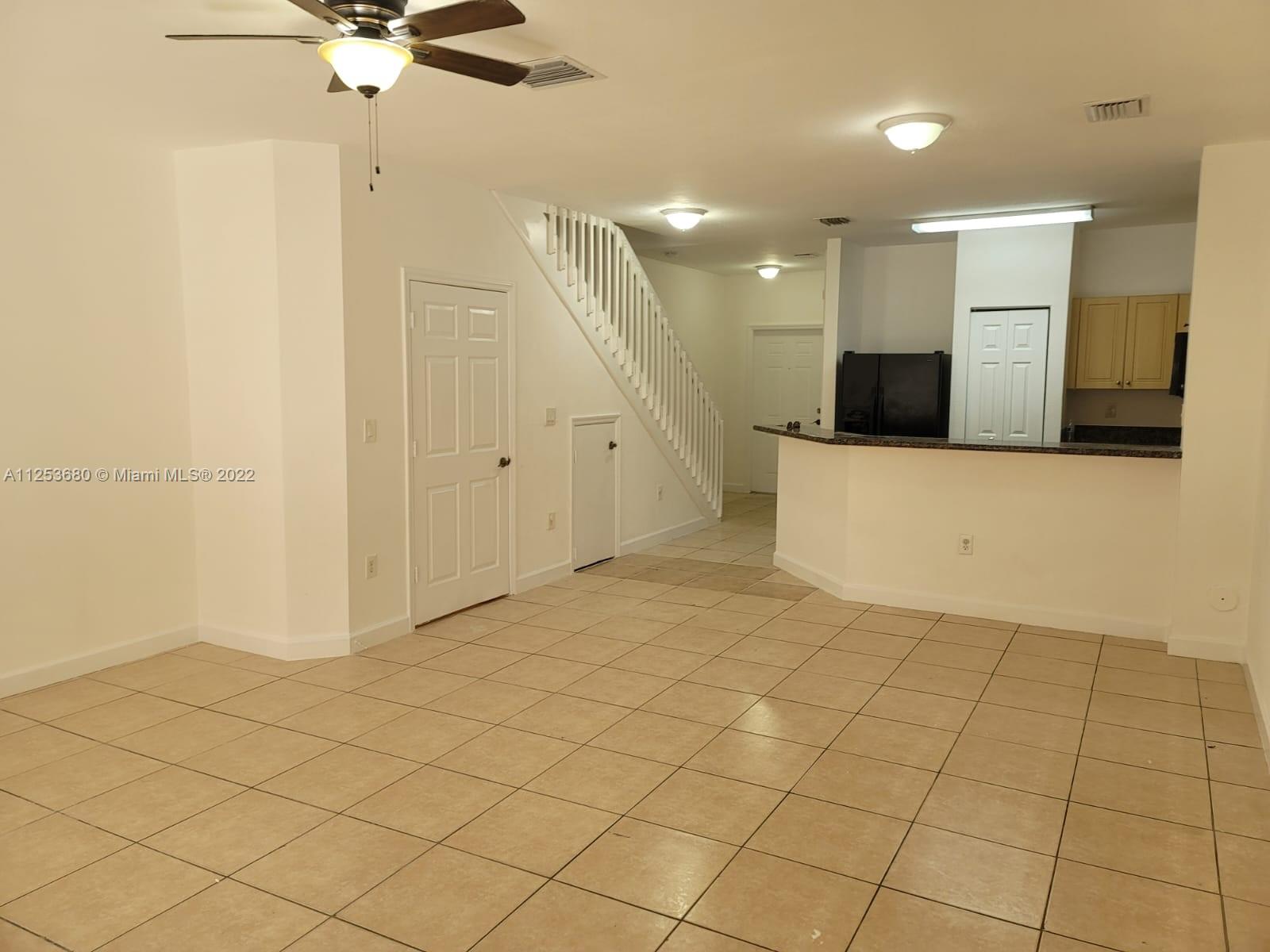 UNITED HOMES AT BELLA VIS - Residential Lease