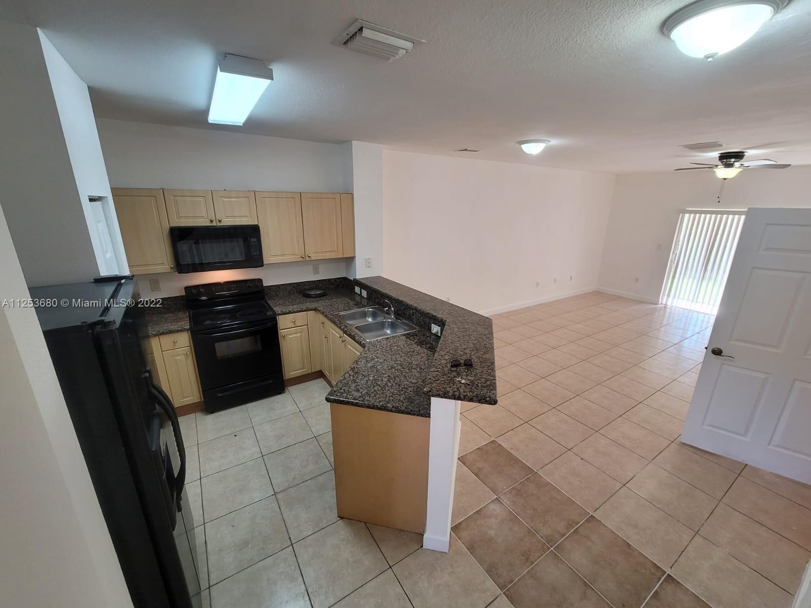UNITED HOMES AT BELLA VIS - Residential Lease
