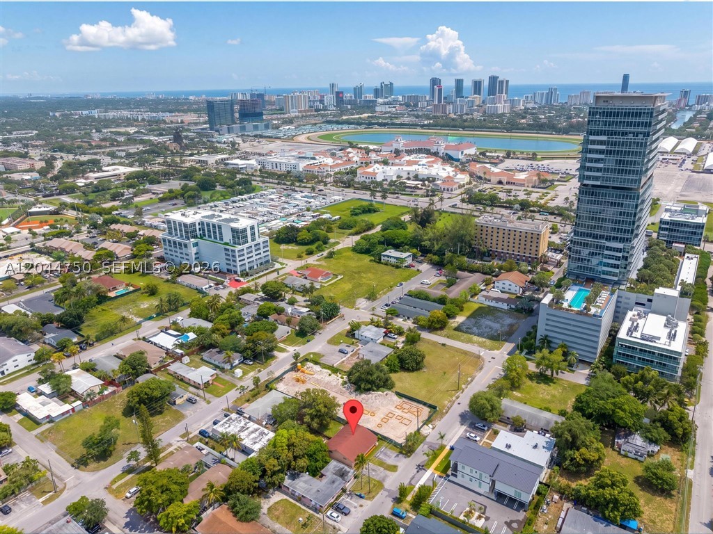 HALLANDALE PARK - Residential Income