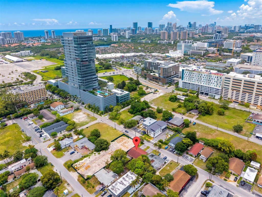 HALLANDALE PARK - Residential Income