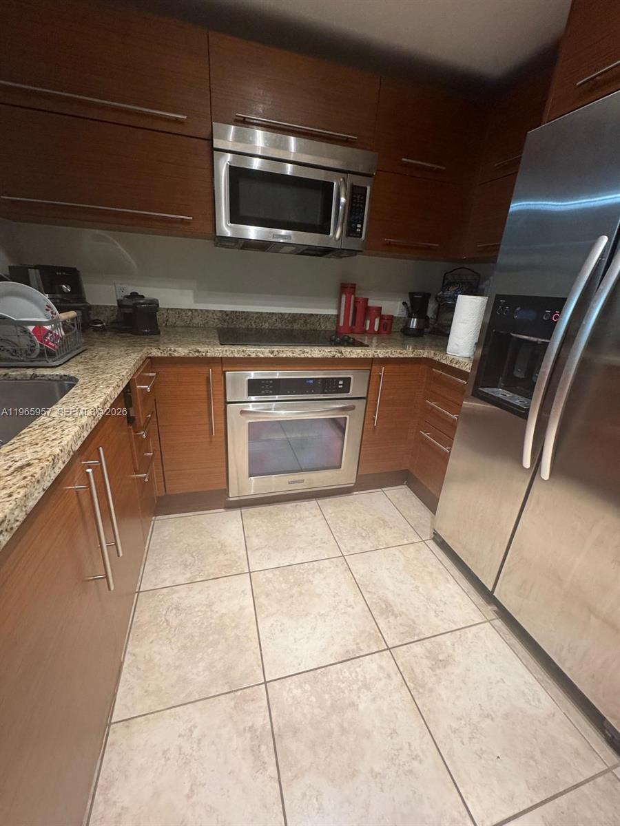 TAO SAWGRASS CONDOMINIUM - Residential