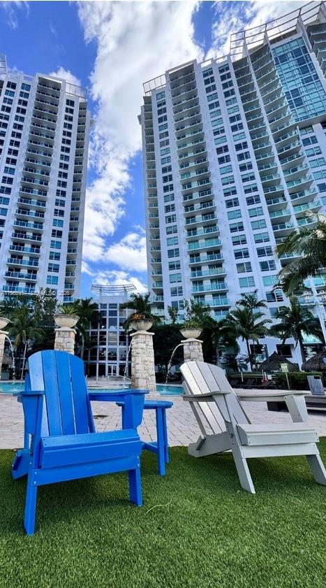 TAO SAWGRASS CONDOMINIUM - Residential