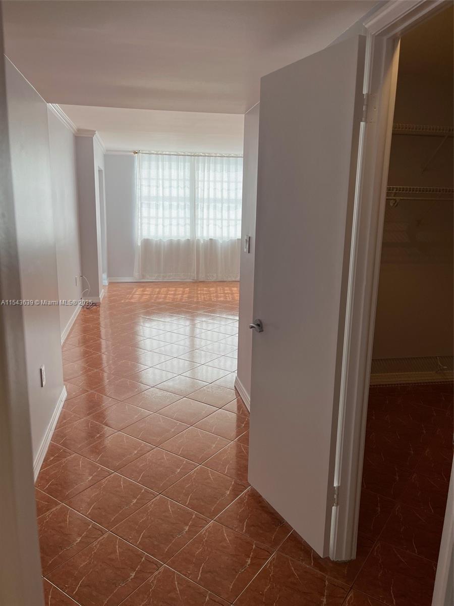 ADMIRALS PORT CONDO WEST - Residential