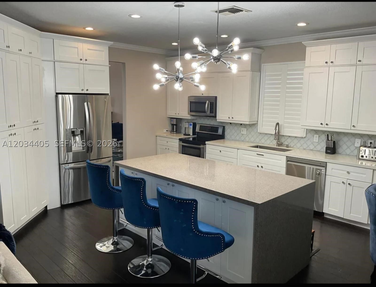 MIZNER POINTE OF BOCA VIA - Residential Lease