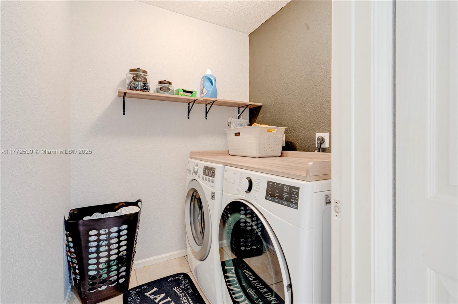 BRIGER PARS G, H AND J - Residential