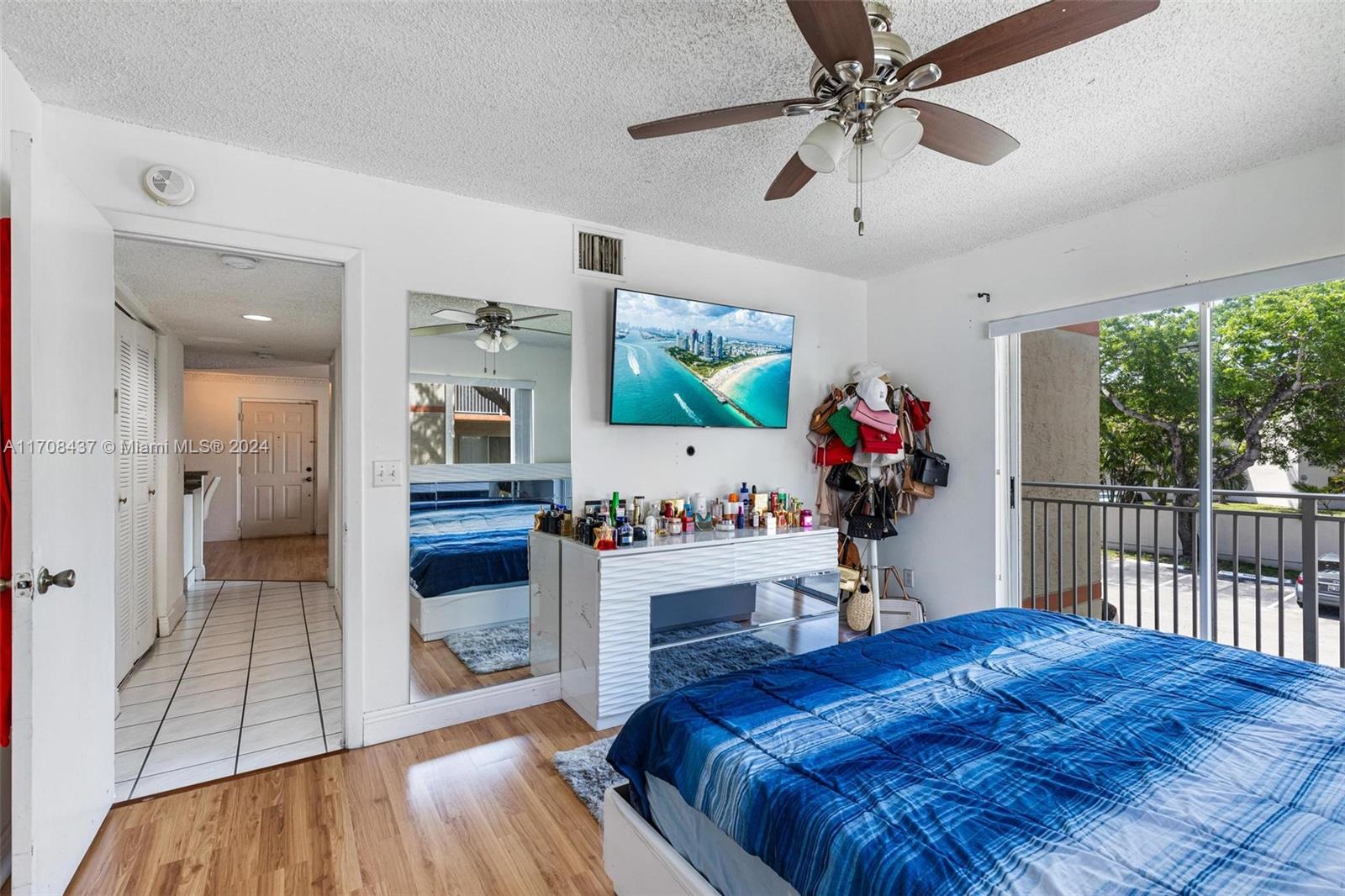 VILLA RUSTICA I CONDO - Residential Lease