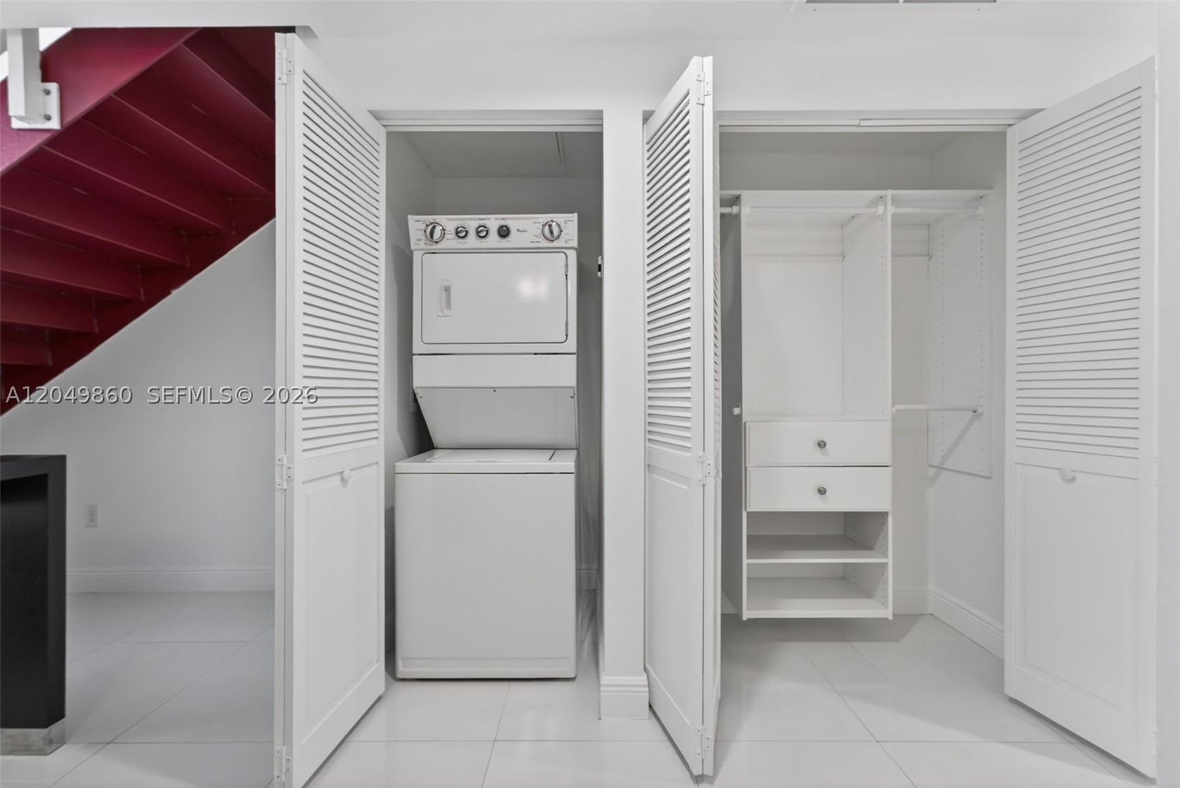 VIZCAYNE SOUTH CONDO - Residential