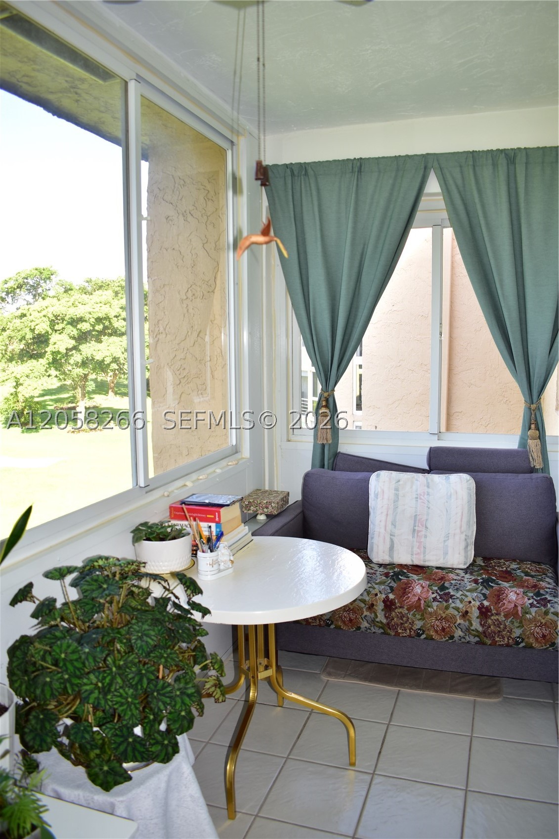 SUNRISE LAKES 106 CONDO - Residential