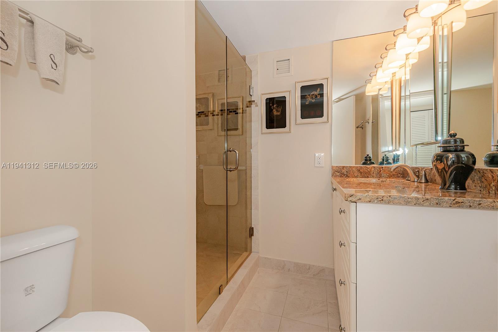 AQUARIUS CONDO - Residential