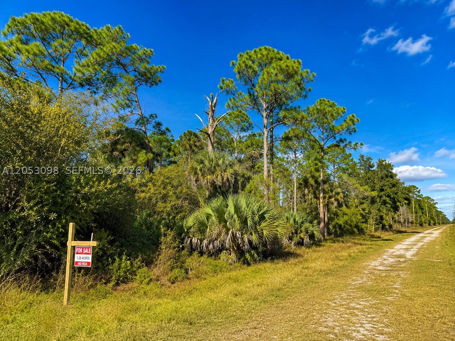 MONTURA RANCH ESTATES - Land