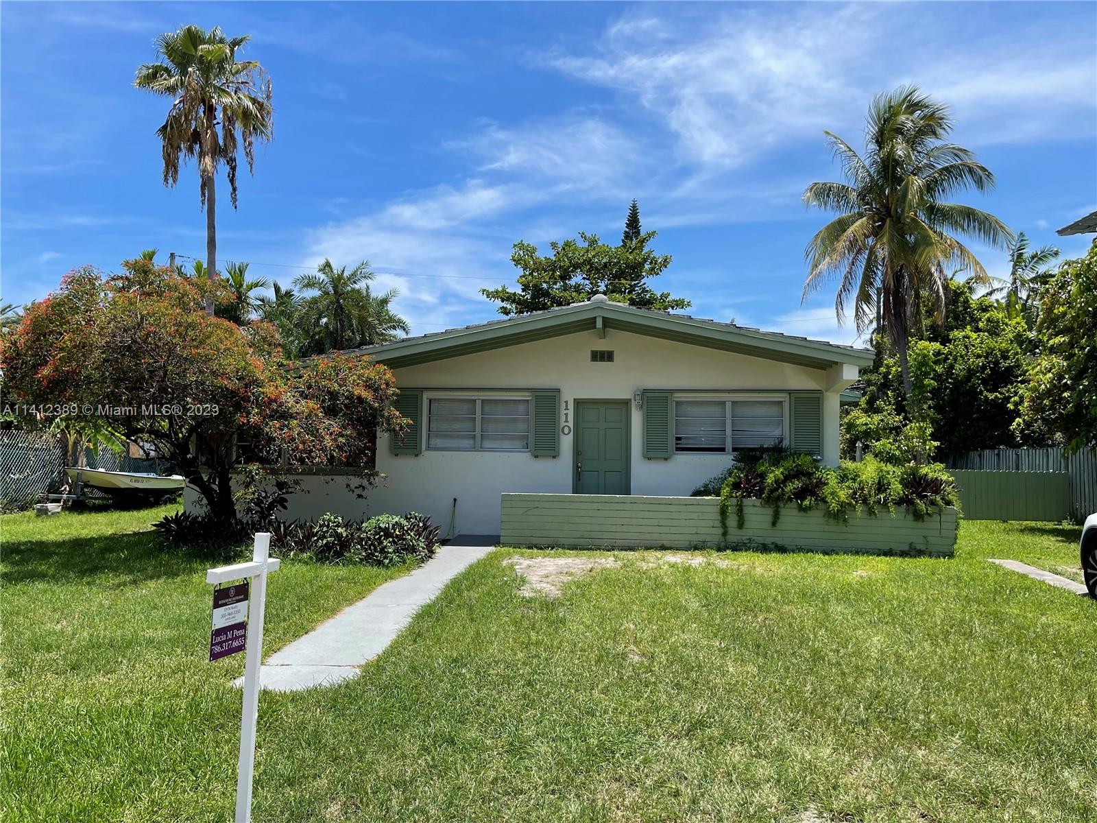 TROPICAL ISLE HOMES - Residential