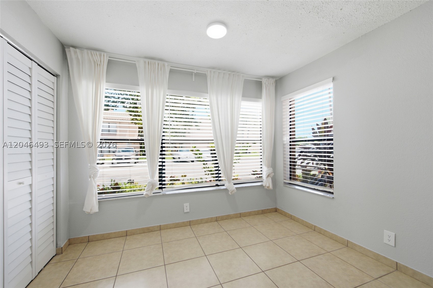 SUNDANCE AT DAVIE CONDO - Residential