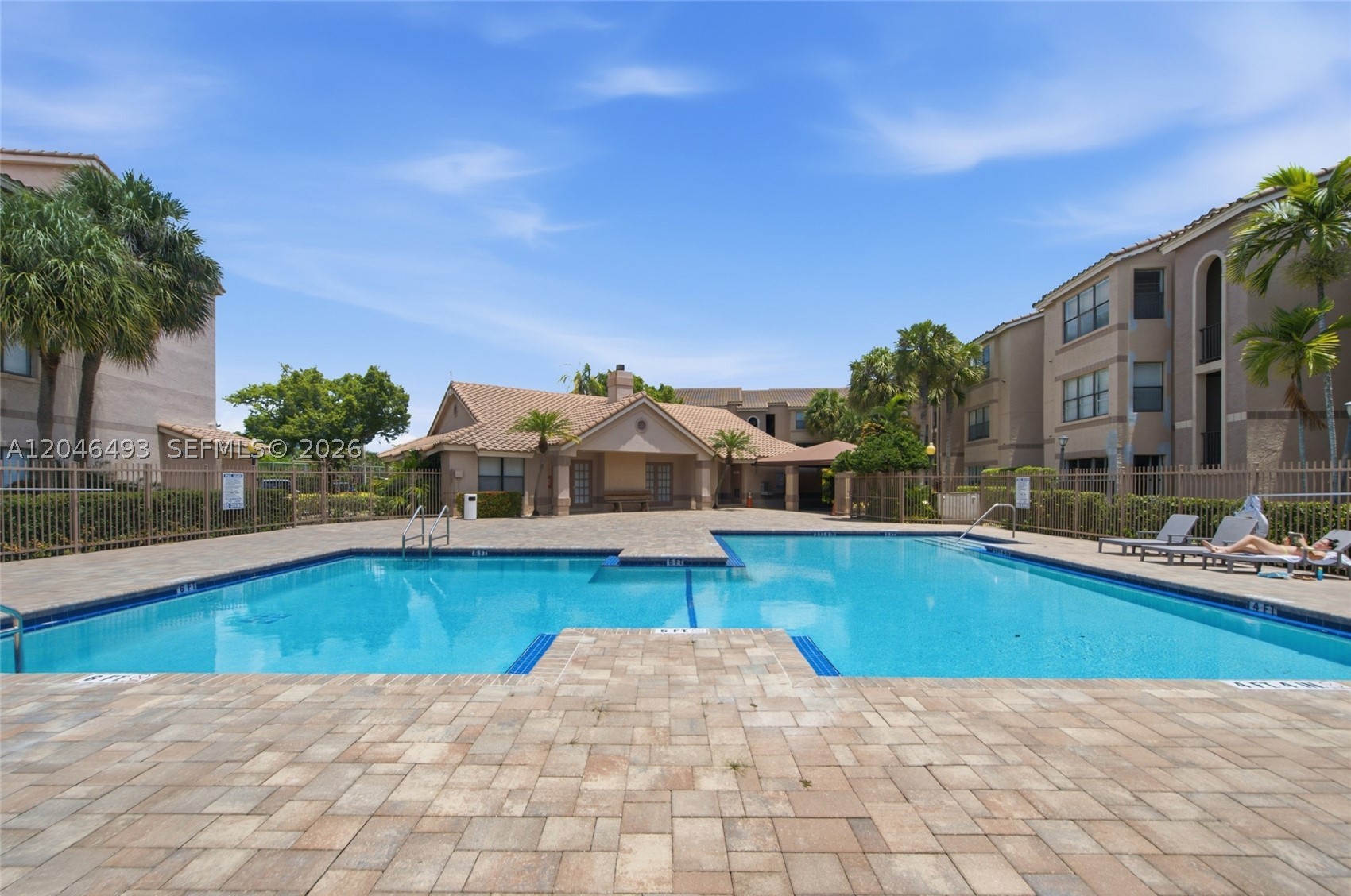 SUNDANCE AT DAVIE CONDO - Residential